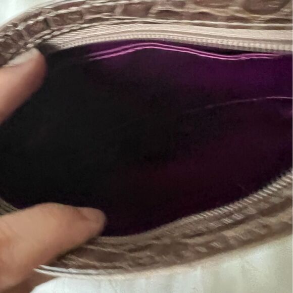 COACH small wristlet bronze Embossed Alligator/croc design - Picture 9 of 14